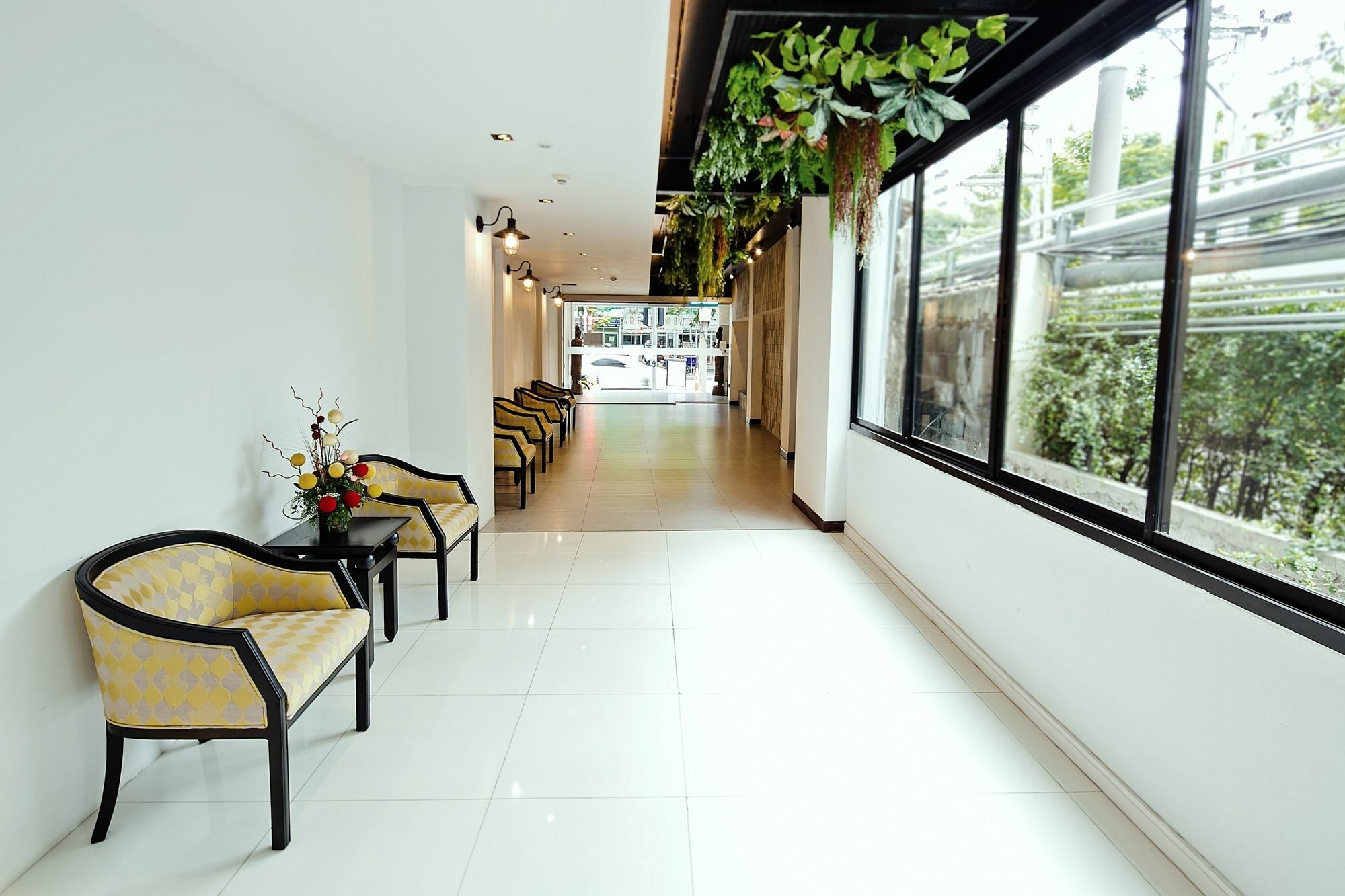 Three Sukhumvit Hotel - Sha Plus Certified Bangkok Ngoại thất bức ảnh